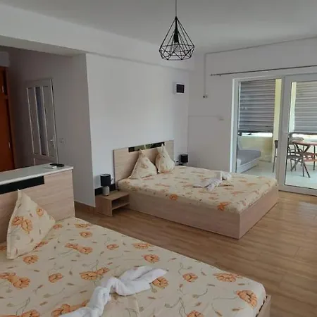 Casa Francisc エフォリエ・ノルド