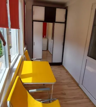 Casa Francisc ゲストハウス エフォリエ・ノルド
